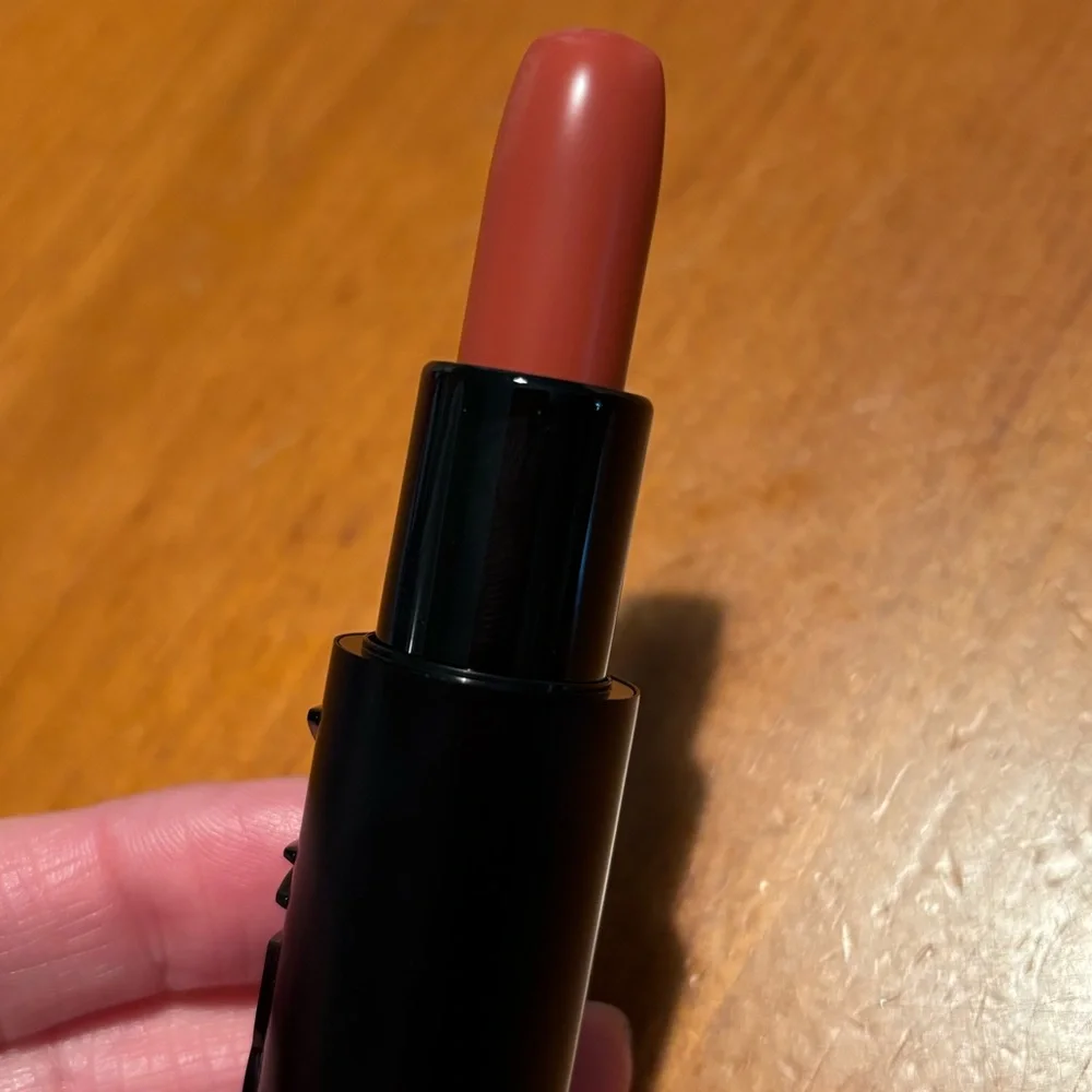 NARS Explicit Lipstick Luscious